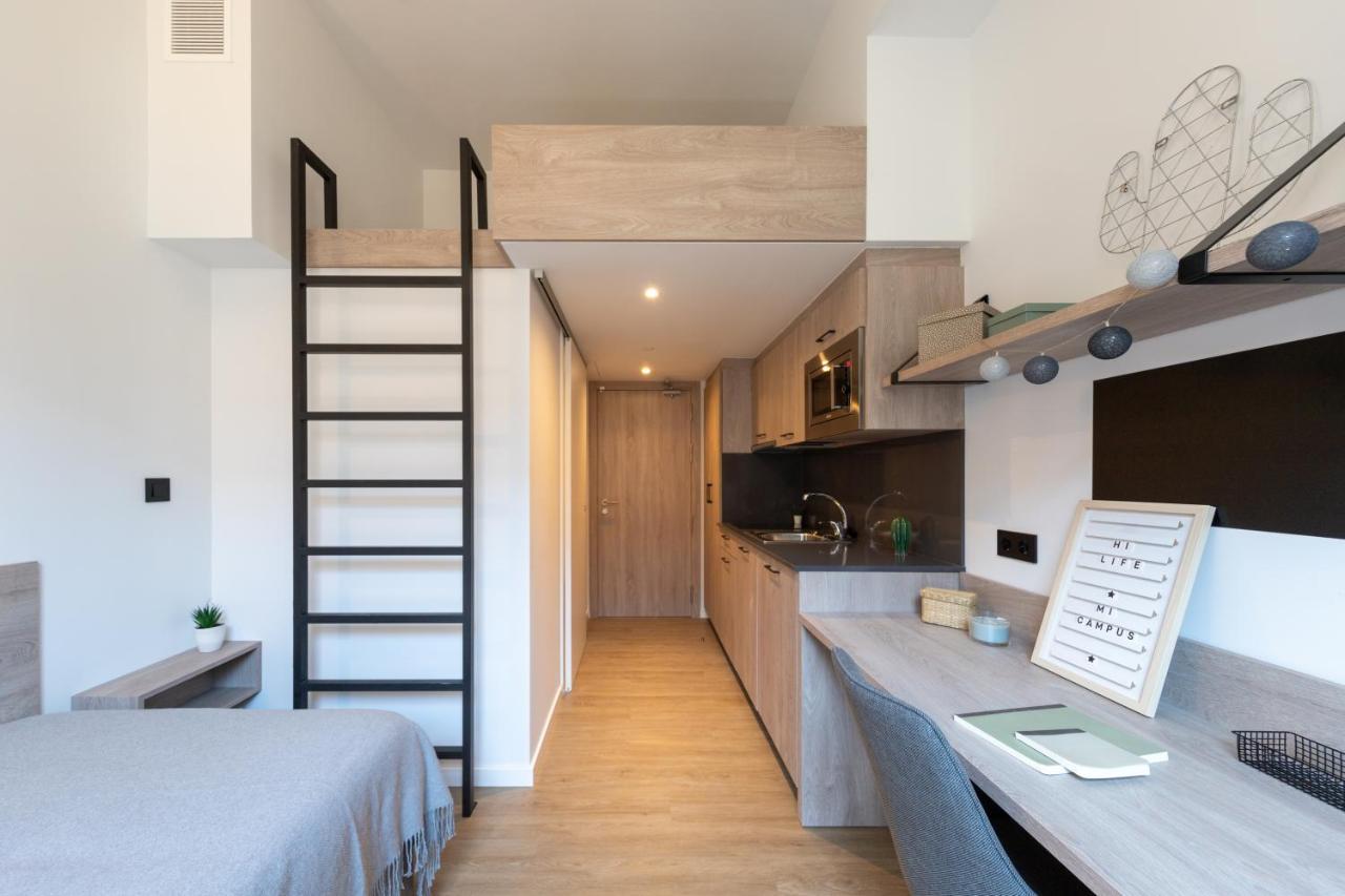Micampus Barcelona Student Residence Extérieur photo